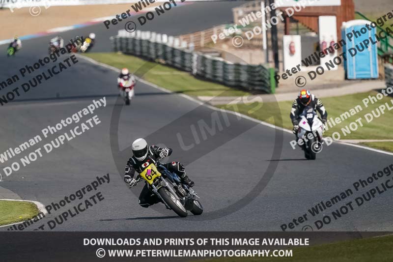 enduro digital images;event digital images;eventdigitalimages;mallory park;mallory park photographs;mallory park trackday;mallory park trackday photographs;no limits trackdays;peter wileman photography;racing digital images;trackday digital images;trackday photos